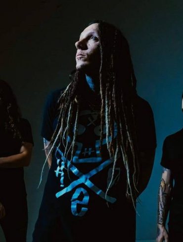 Lines of Loyalty - Winless War