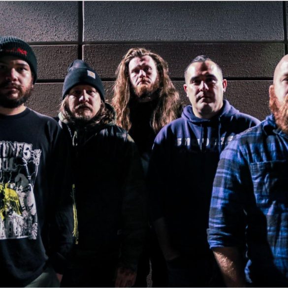 Circle Black - Detractor
