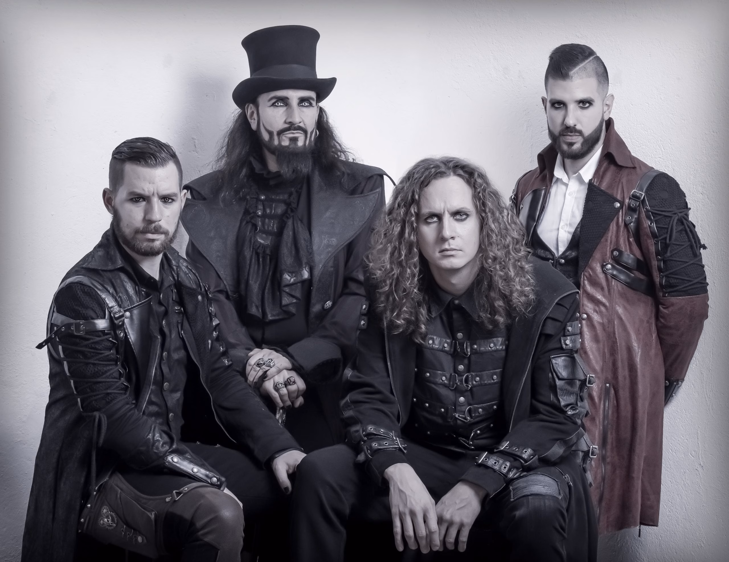 Silver Dust - Echoes of History