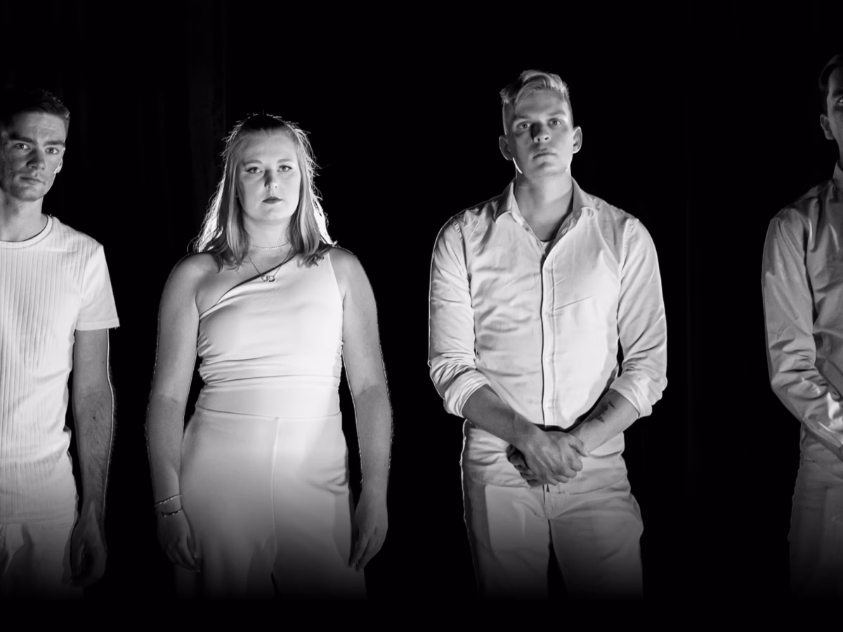 Sledeon – Distort & Disrupt