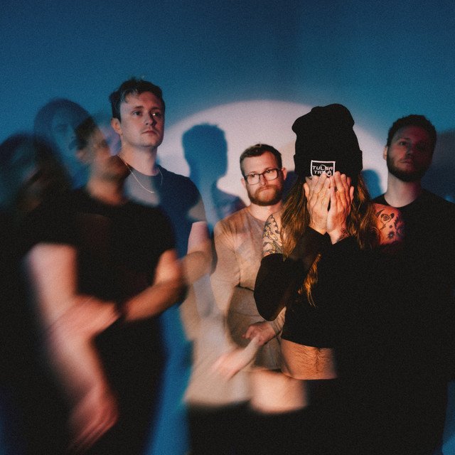 Outline in Color - Can You Hear Me