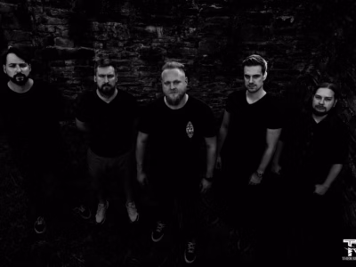 THEM RUINS – Bleeding