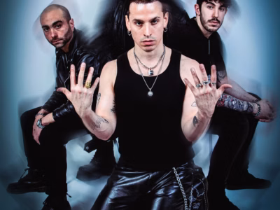 BRAKE LOOSE – kiss me bye bye