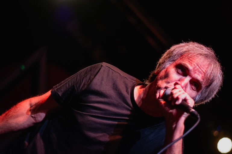 DEAD KENNEDYS e ALBERT FISH Foi uma verdadeira balbúrdia sagrada no LAV.