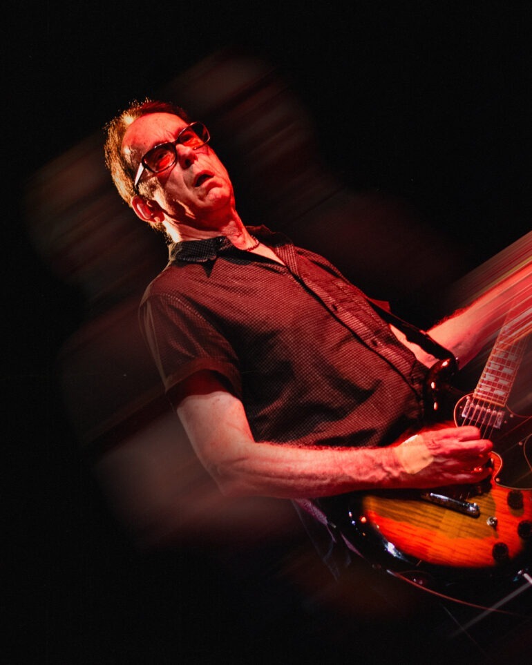 DEAD KENNEDYS e ALBERT FISH Foi uma verdadeira balbúrdia sagrada no LAV.