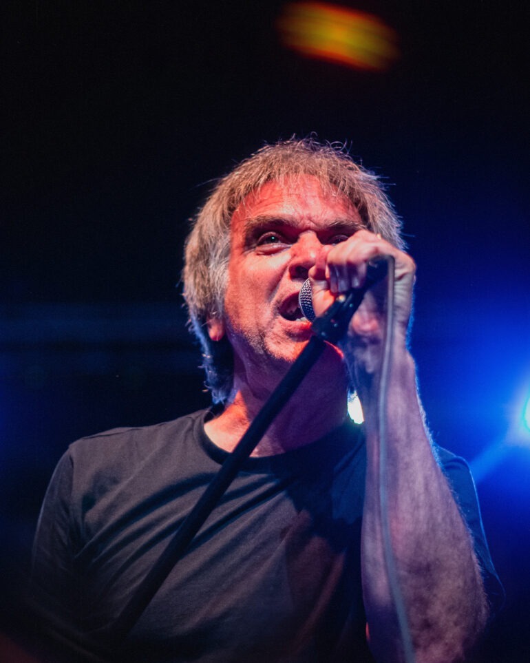 DEAD KENNEDYS e ALBERT FISH Foi uma verdadeira balbúrdia sagrada no LAV.