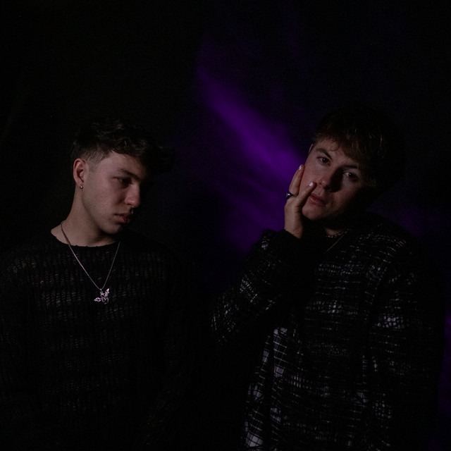 2SILENT – RIP ME APART