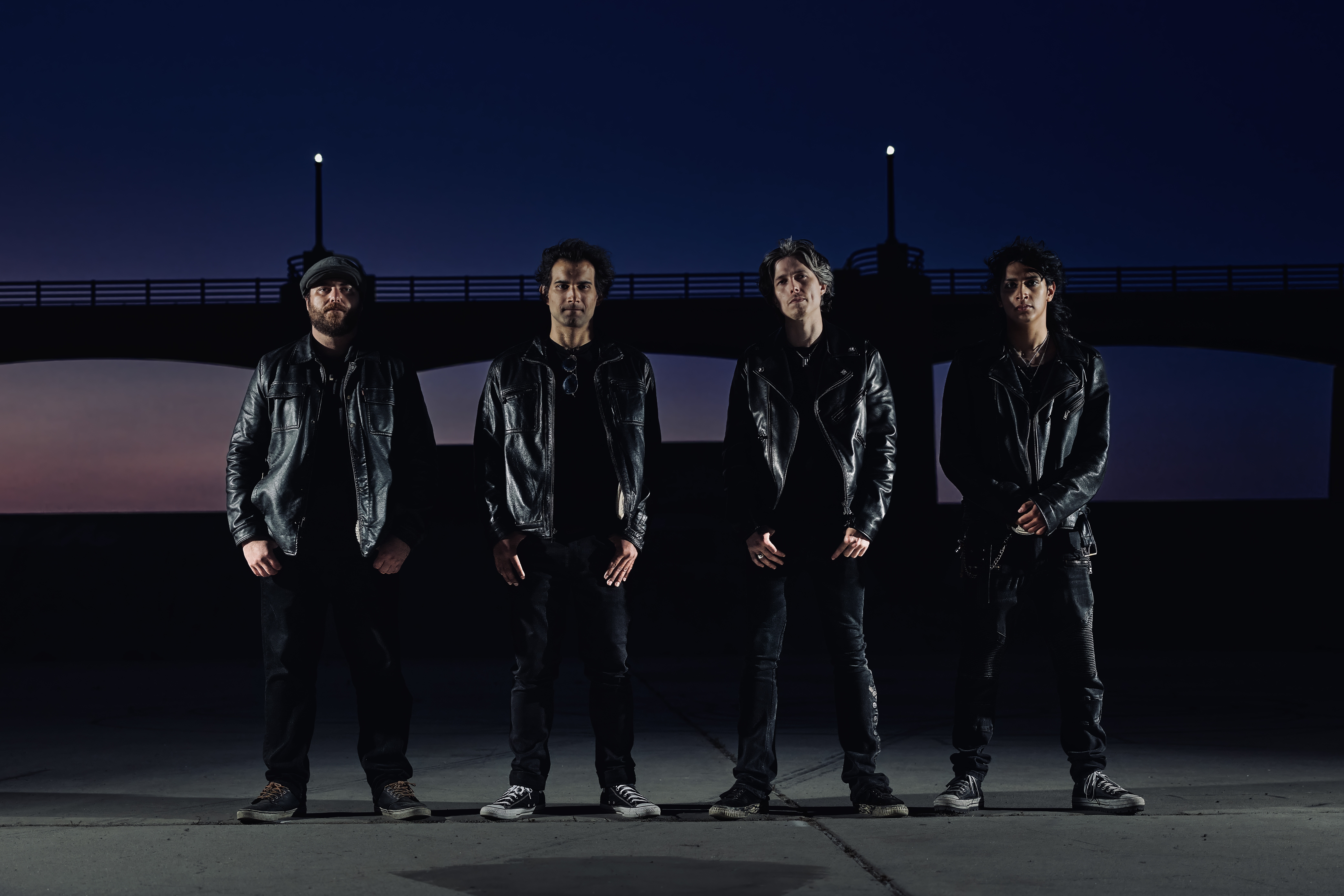 Carbonwire – Shiver