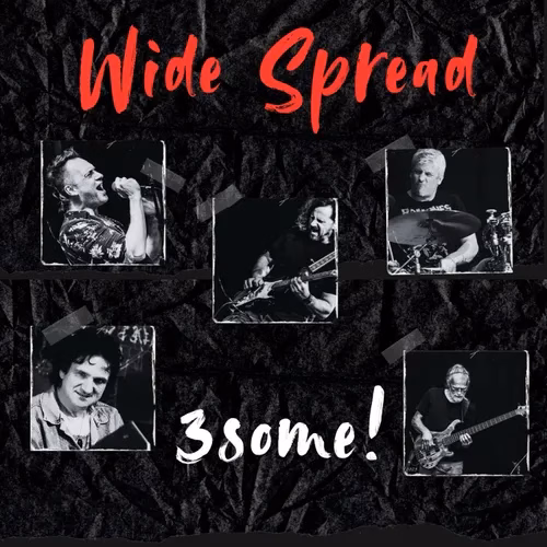 Wide Spread – Threesome