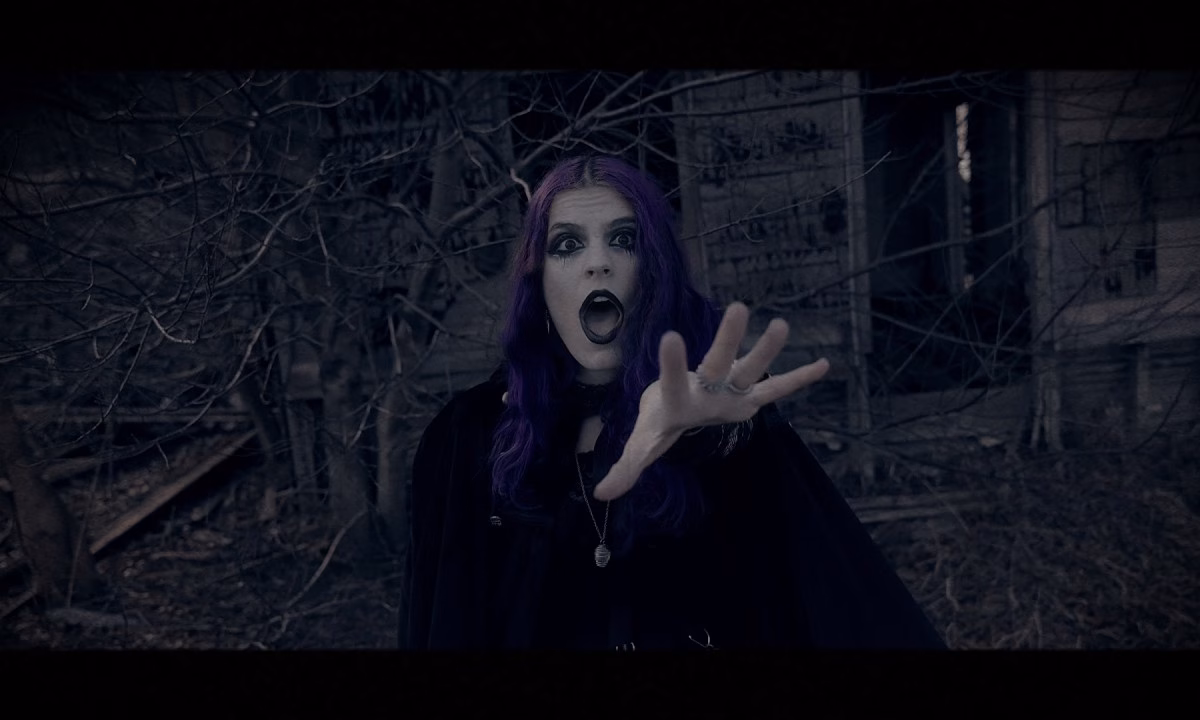 Bachelor’s Grove – A Dark Devotion