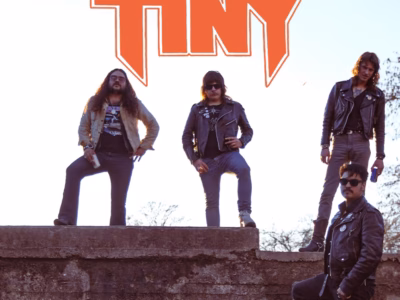 TINY – Pale Horse/Breaking Loose